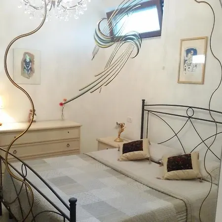 Daire La Tavernetta *